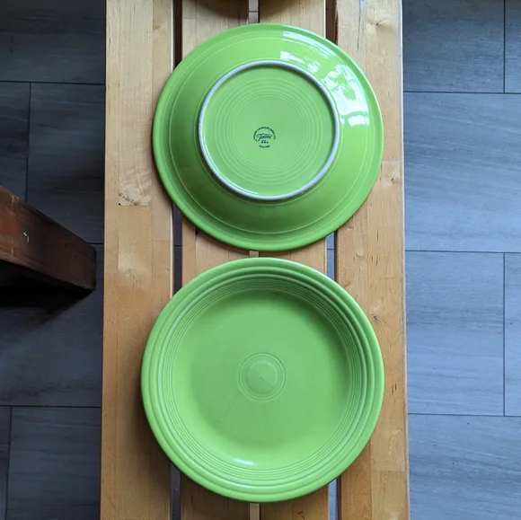 Fiesta Dining Fiesta Dinner Plates In Rare Chartreuse Poshmark